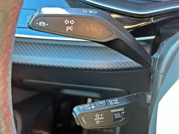 AUDI RSQ8 qu KERAMIK B&OADV. NACHT AHK PANO CARBON