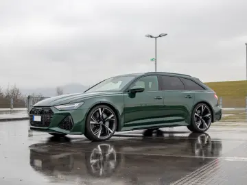 AUDI RS6 LED Head Up Matrix B&O Keramik Nachtsicht 22