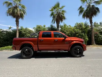 DODGE LPG V8 4X4 SPORT AHK ROLLBAR OFFROAD LIFT GARANT