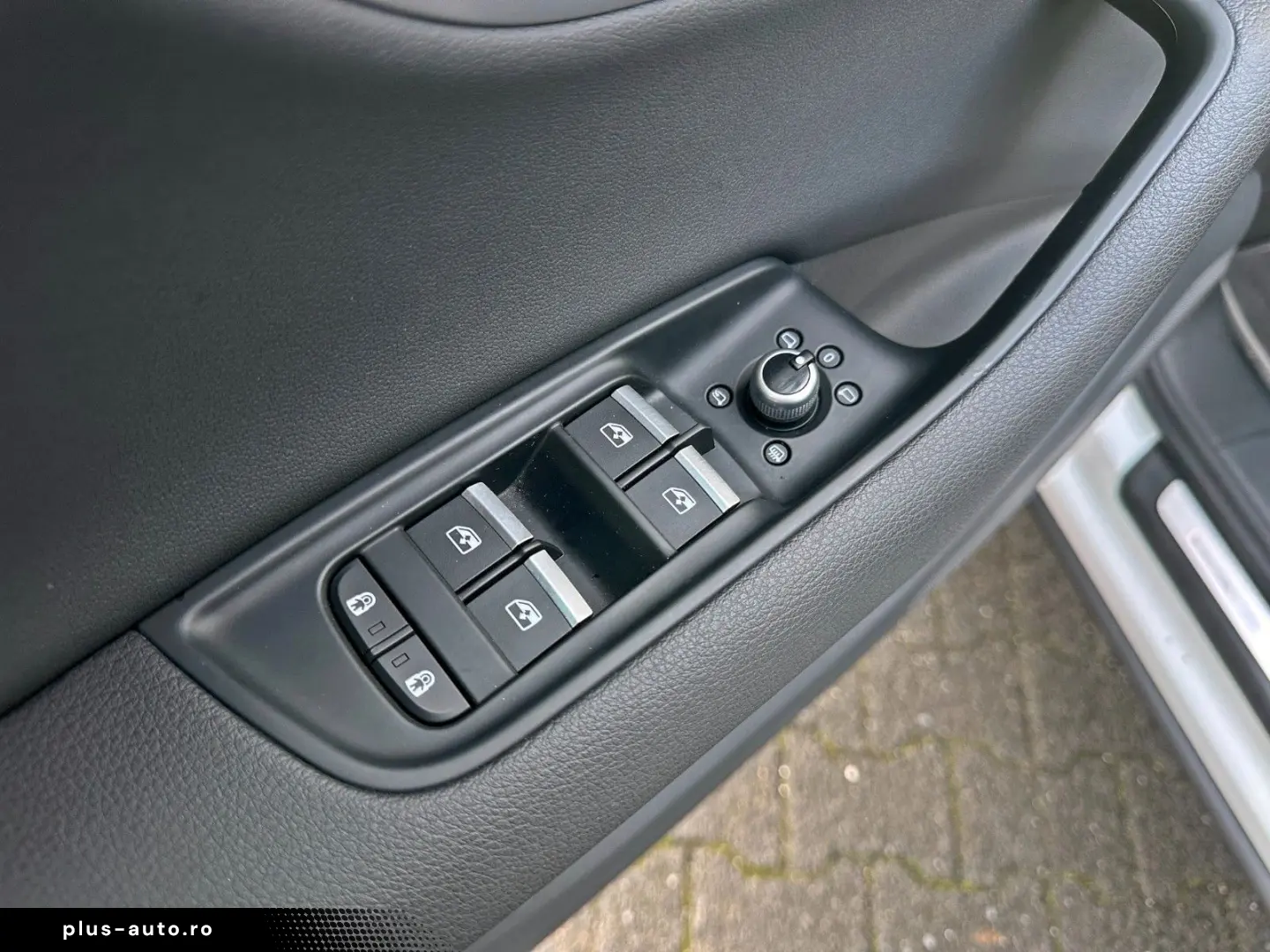 AUDI Q7 55TFSI qu S LINE BLACK HUD PANO AHK 7-SITZER