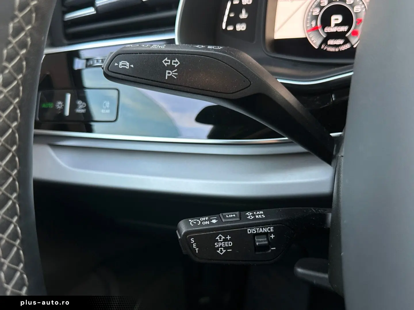 AUDI Q7 55TFSI qu S LINE BLACK HUD PANO AHK 7-SITZER