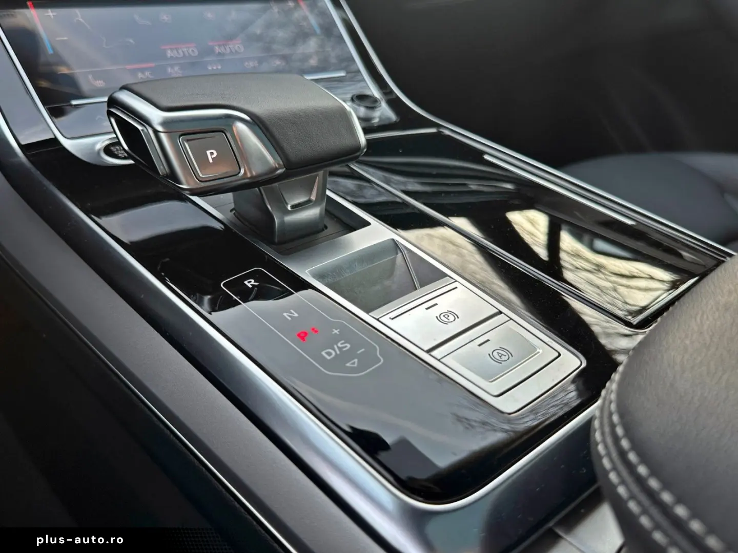 AUDI Q7 55TFSI qu S LINE BLACK HUD PANO AHK 7-SITZER