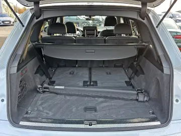 AUDI Q7 55TFSI qu S LINE BLACK HUD PANO AHK 7-SITZER