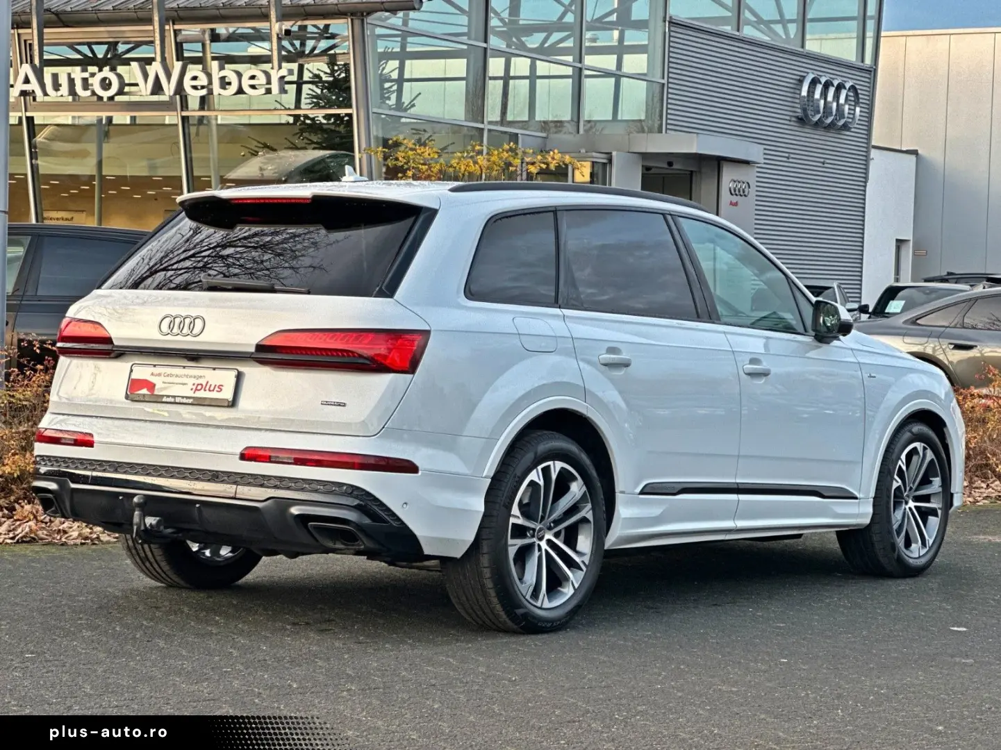 AUDI Q7 55TFSI qu S LINE BLACK HUD PANO AHK 7-SITZER