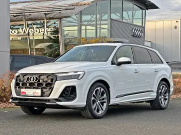 AUDI Q7 55TFSI qu S LINE BLACK HUD PANO AHK 7-SITZER