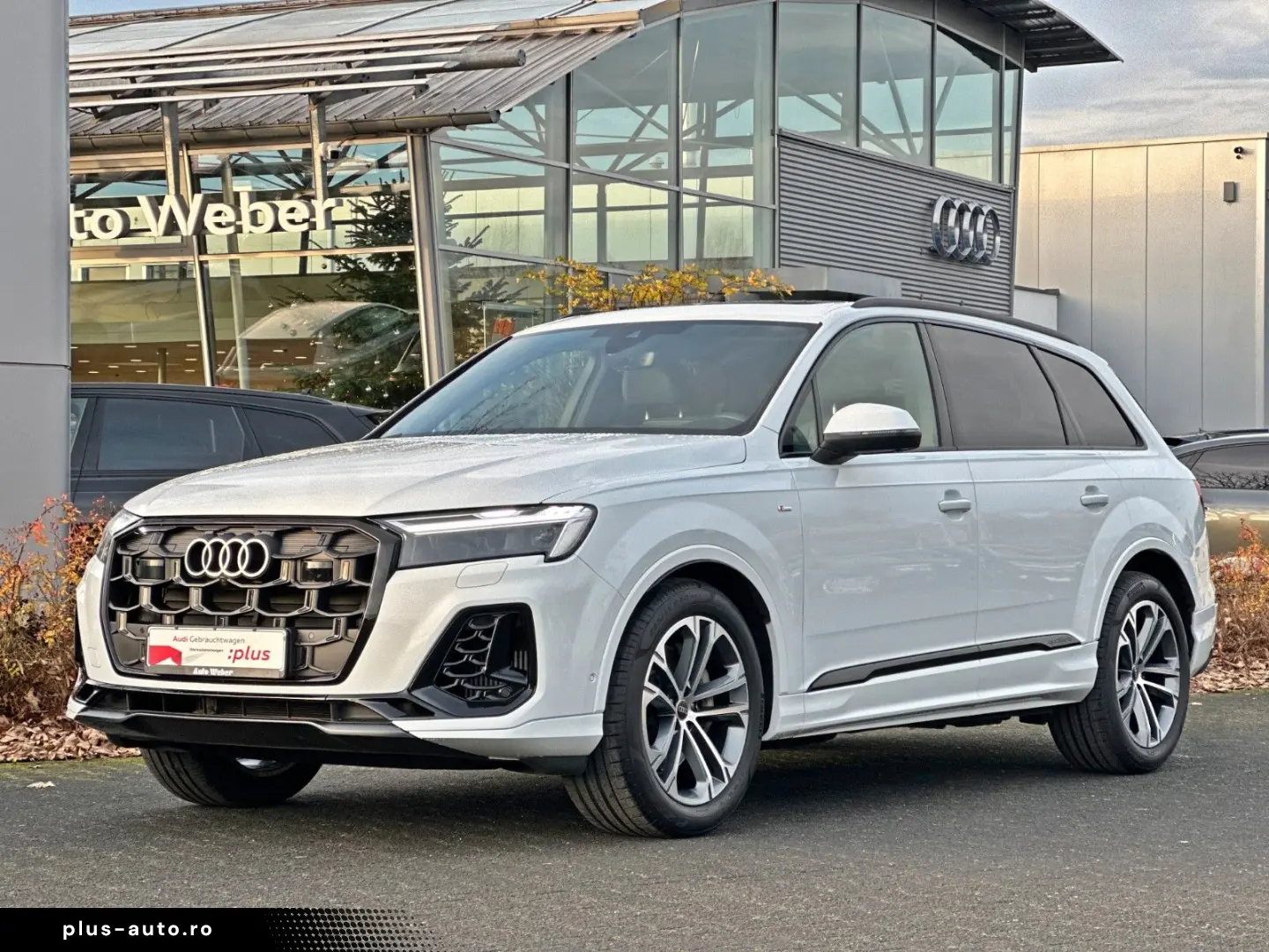 AUDI Q7 55TFSI qu S LINE BLACK HUD PANO AHK 7-SITZER