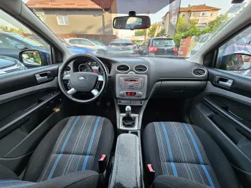 Ford Focus 1.6i 2009