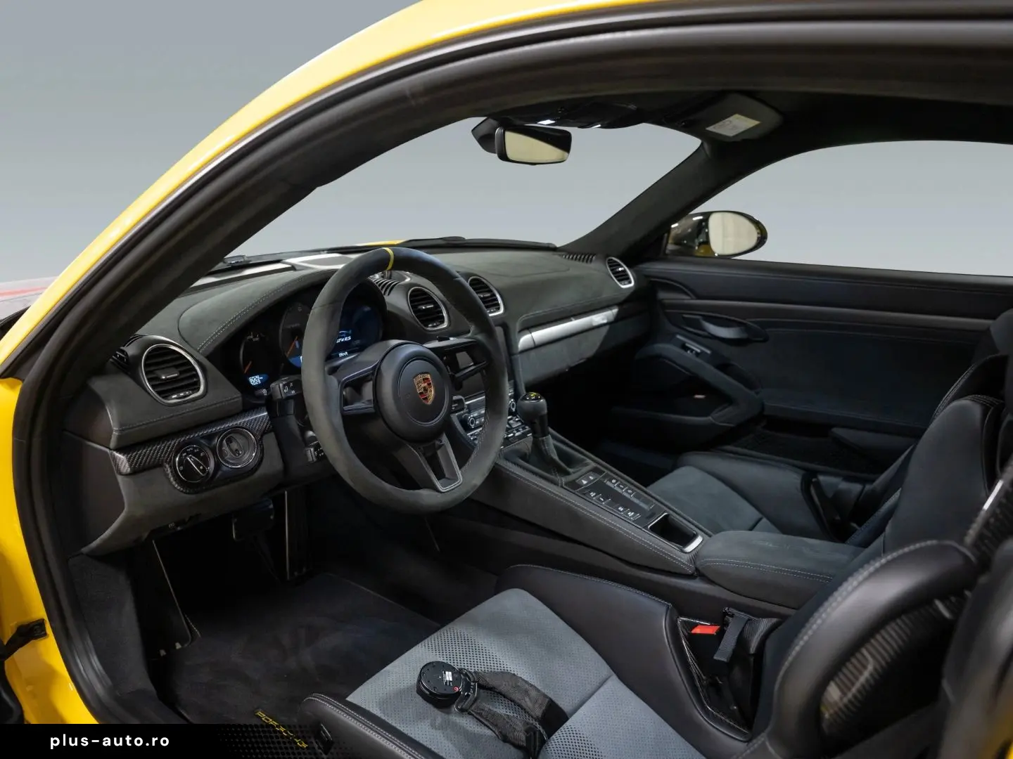 PORSCHE Cayman GT4 RS Lift-VA Weissach Paket Chrono Pake