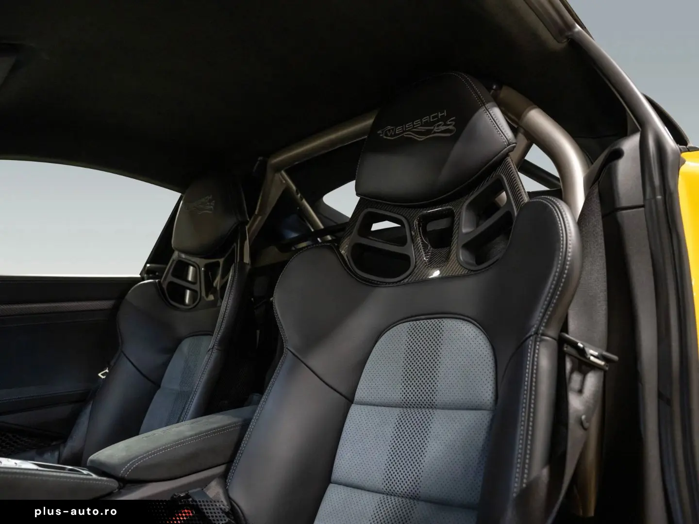 PORSCHE Cayman GT4 RS Lift-VA Weissach Paket Chrono Pake