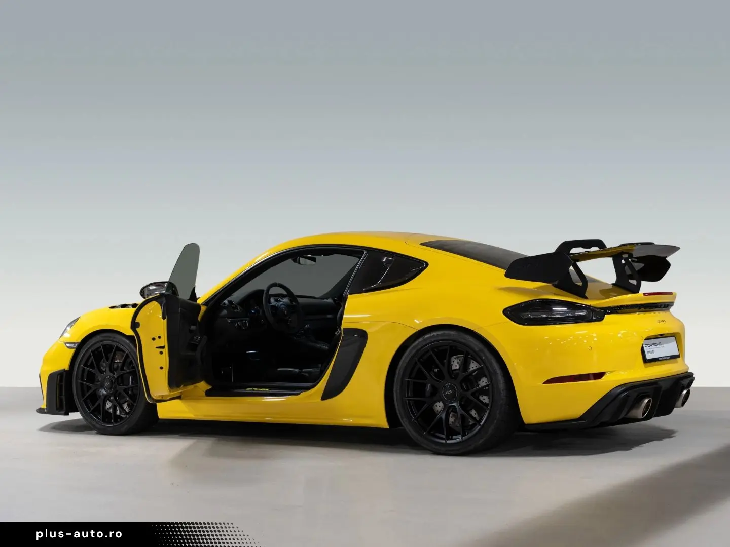 PORSCHE Cayman GT4 RS Lift-VA Weissach Paket Chrono Pake
