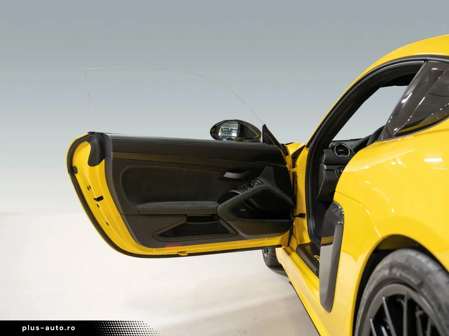PORSCHE Cayman GT4 RS Lift-VA Weissach Paket Chrono Pake