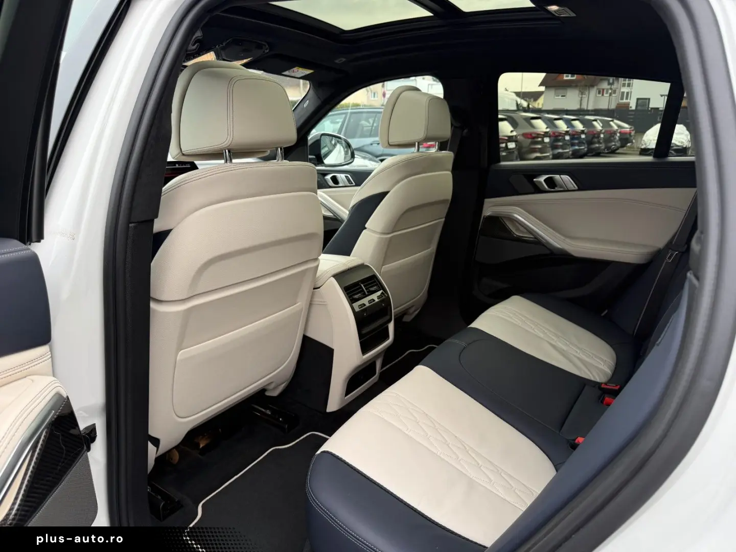 BMW X6 40xd MSPORT INDIVIDUAL 360 ACC HUD LASER AHK