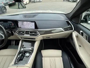 BMW X6 40xd MSPORT INDIVIDUAL 360 ACC HUD LASER AHK