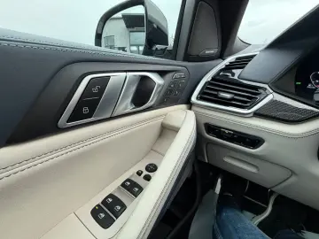 BMW X6 40xd MSPORT INDIVIDUAL 360 ACC HUD LASER AHK