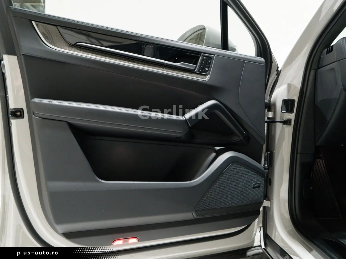 PORSCHE Cayenne Turbo E-Hybrid Coupé-PDCC-P DISPLAY-ACC-
