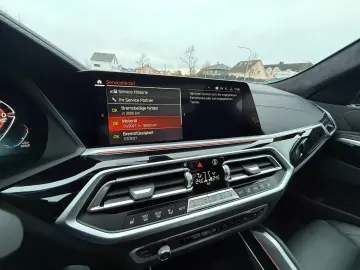 BMW X6 40xd MSPORT INDIVIDUAL 360 ACC HUD SKYLONUNGE
