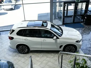 BMW X5 xDrive30d M SPORT PRO 7.Sitze 360K Luftf. AHK