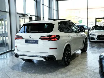BMW X5 xDrive30d M SPORT PRO 7.Sitze 360K Luftf. AHK