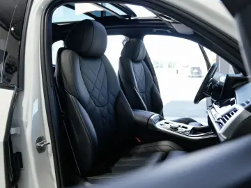 BMW X5 xDrive30d M SPORT PRO 7.Sitze 360K Luftf. AHK