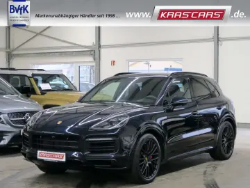 PORSCHE Cayenne GTS Matrix Pano AHK Luftfed. PDCC  360