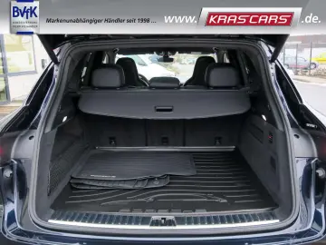 PORSCHE Cayenne GTS Matrix Pano AHK Luftfed. PDCC  360