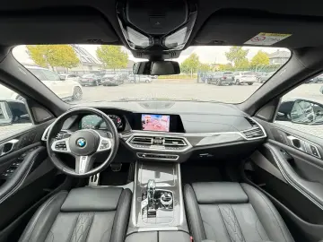 BMW X5 M50 INDIVIDUAL 3xTV 360 ACC HUD AHK LASER DAB