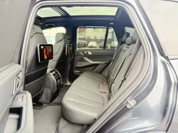 BMW X5 M50 INDIVIDUAL 3xTV 360 ACC HUD AHK LASER DAB