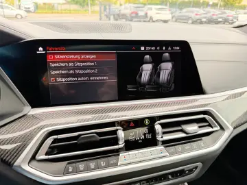 BMW X5 M50 INDIVIDUAL 3xTV 360 ACC HUD AHK LASER DAB