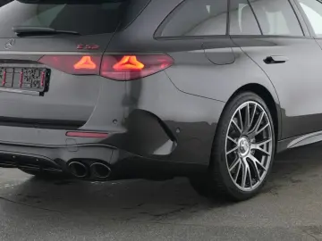 MERCEDES-BENZ E 53 T Hybrid 4M   DIGITAL-LIGHT NAVI AHK 360