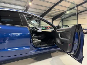 TESLA Model 3 Long Range Dual AWD GARANTIE