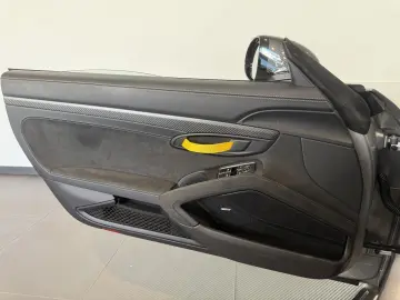 PORSCHE Cayman GT4 RS  1.Hand-Weissach-Lift-Carbon