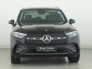 MERCEDES-BENZ GLC 300 4M AMG AHK Digital-Light PTS K…