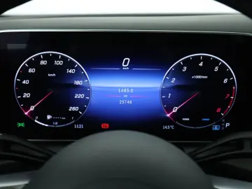 MERCEDES-BENZ GLC 300 4M AMG