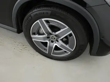 MERCEDES-BENZ GLC 300 4M AMG