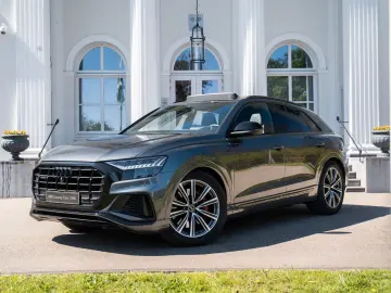 AUDI Q8 60 TFSI e quattro tiptronic competit. pl