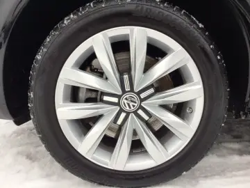 VW T6.1 California Beach Tour AHK Distronic Standhz
