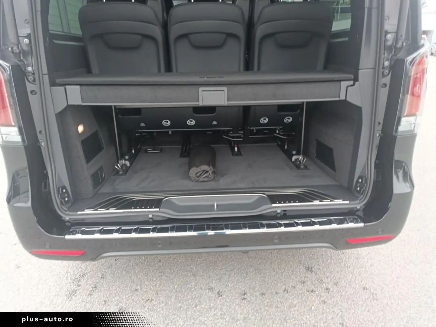 MERCEDES-BENZ V 300 d Avantgarde 4x4 AMG AHK2 5 Sthzg Distr