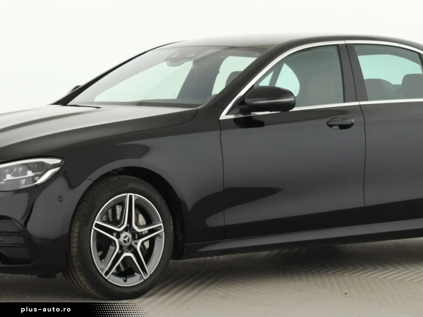 MERCEDES-BENZ E 450 4M  AMG LED Airmatic Nappa Memory 360