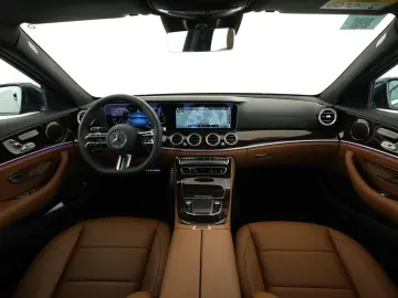 MERCEDES-BENZ E 450 4M  AMG LED Airmatic Nappa Memory 360