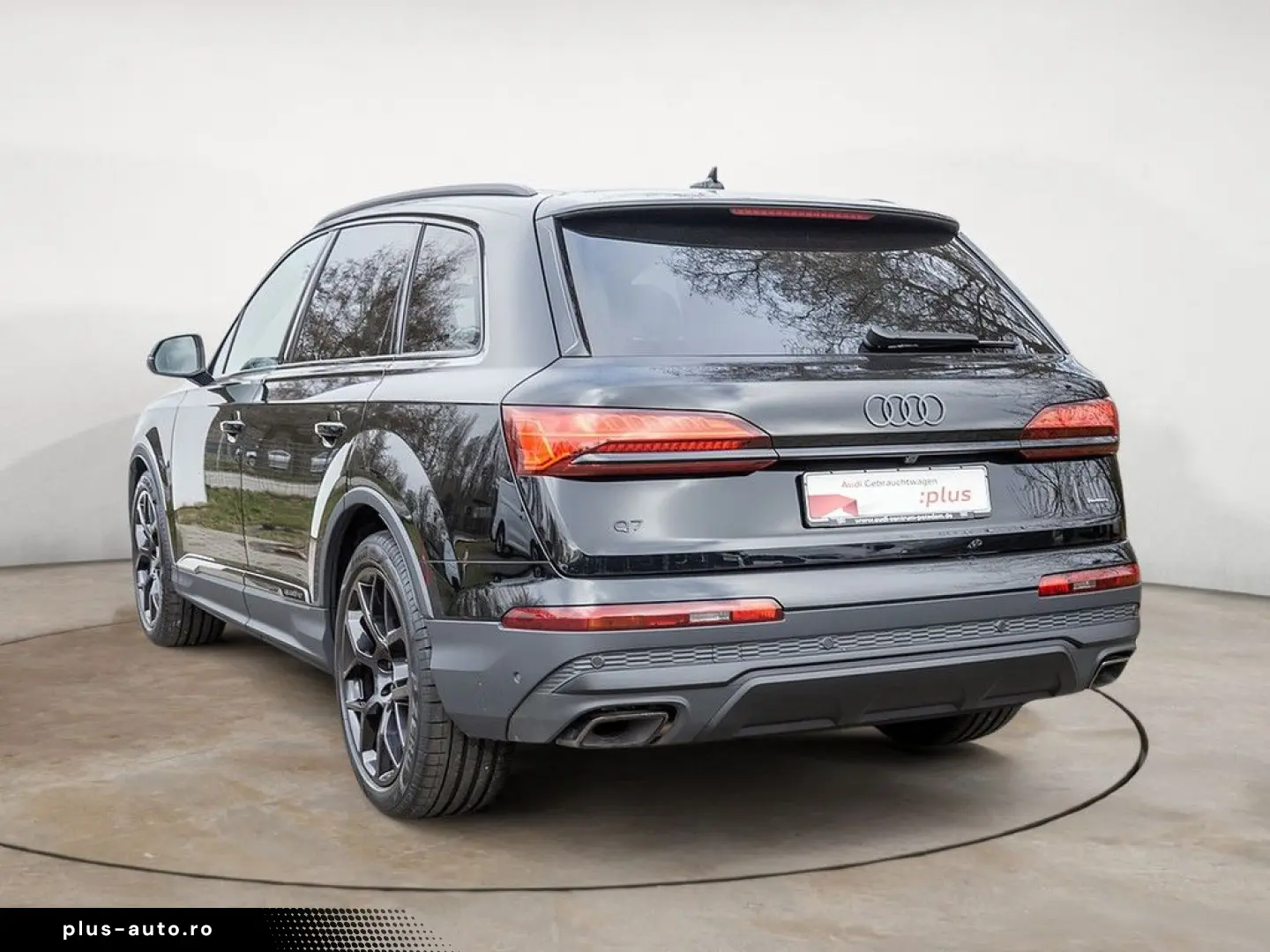 AUDI Q7 45 TDI quattro MATRIX NAVI AHK STANDHZ PANO