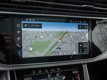 AUDI Q7 45 TDI quattro MATRIX NAVI AHK STANDHZ PANO
