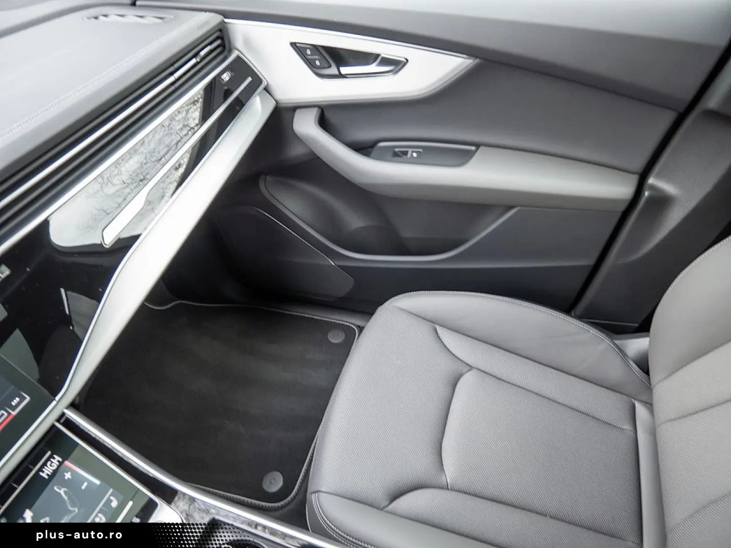 AUDI Q7 45 TDI quattro MATRIX NAVI AHK STANDHZ PANO