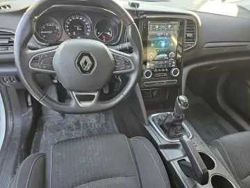 Renault Megane IV Sedane 1.3i 140cp Euro6 2020