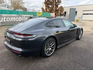PORSCHE Panamera 4 S E-Hybrid InnoDrive Sportdesign 21