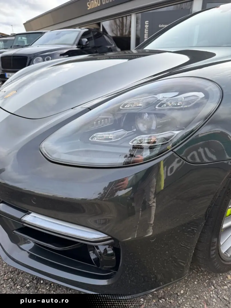 PORSCHE Panamera 4 S E-Hybrid InnoDrive Sportdesign 21