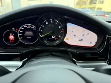 PORSCHE Panamera 4 S E-Hybrid InnoDrive Sportdesign 21