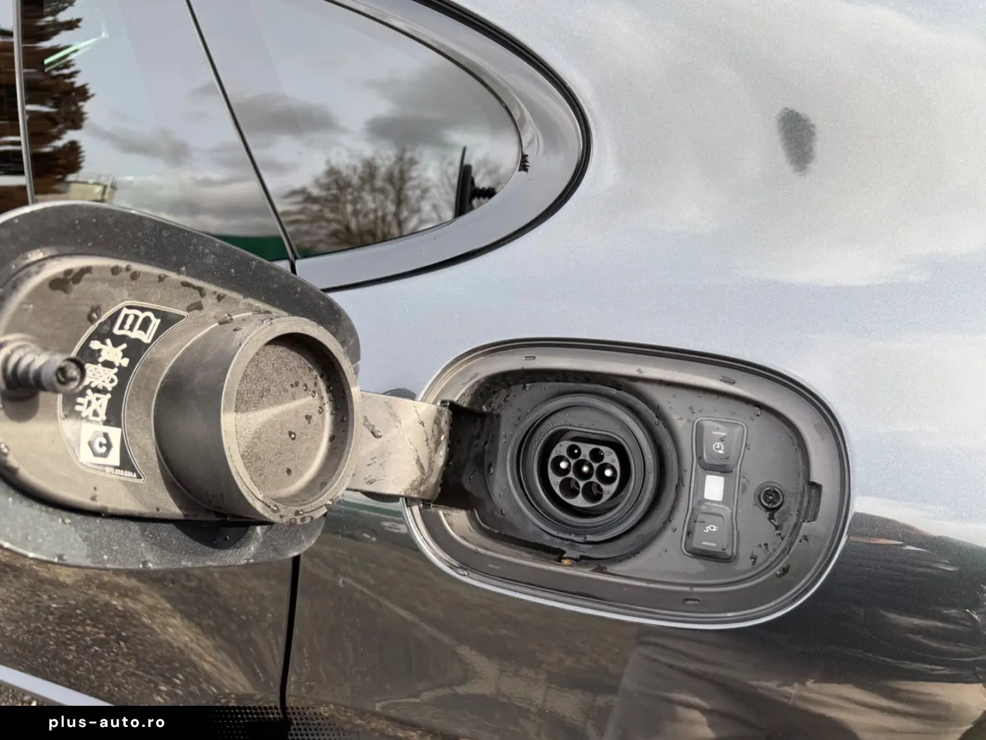PORSCHE Panamera 4 S E-Hybrid InnoDrive Sportdesign 21