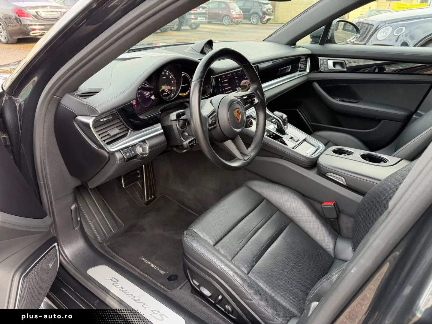 PORSCHE Panamera 4 S E-Hybrid InnoDrive Sportdesign 21