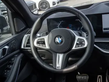 BMW X7 xDrive 40d M-Sport 360  PANO SITZBELÜFTUNG