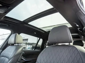 BMW X7 xDrive 40d M-Sport 360  PANO SITZBELÜFTUNG